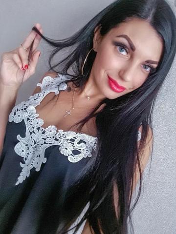 Кира Боготол